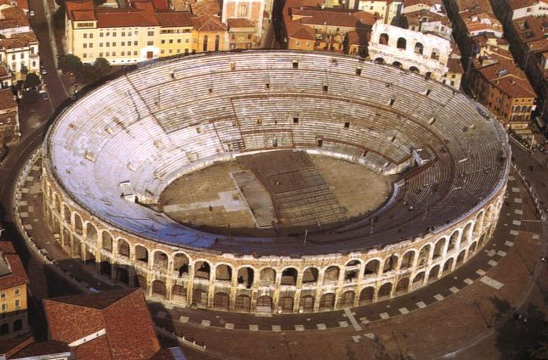 Arena in Verona, Italy wallpapers and Wallpaper