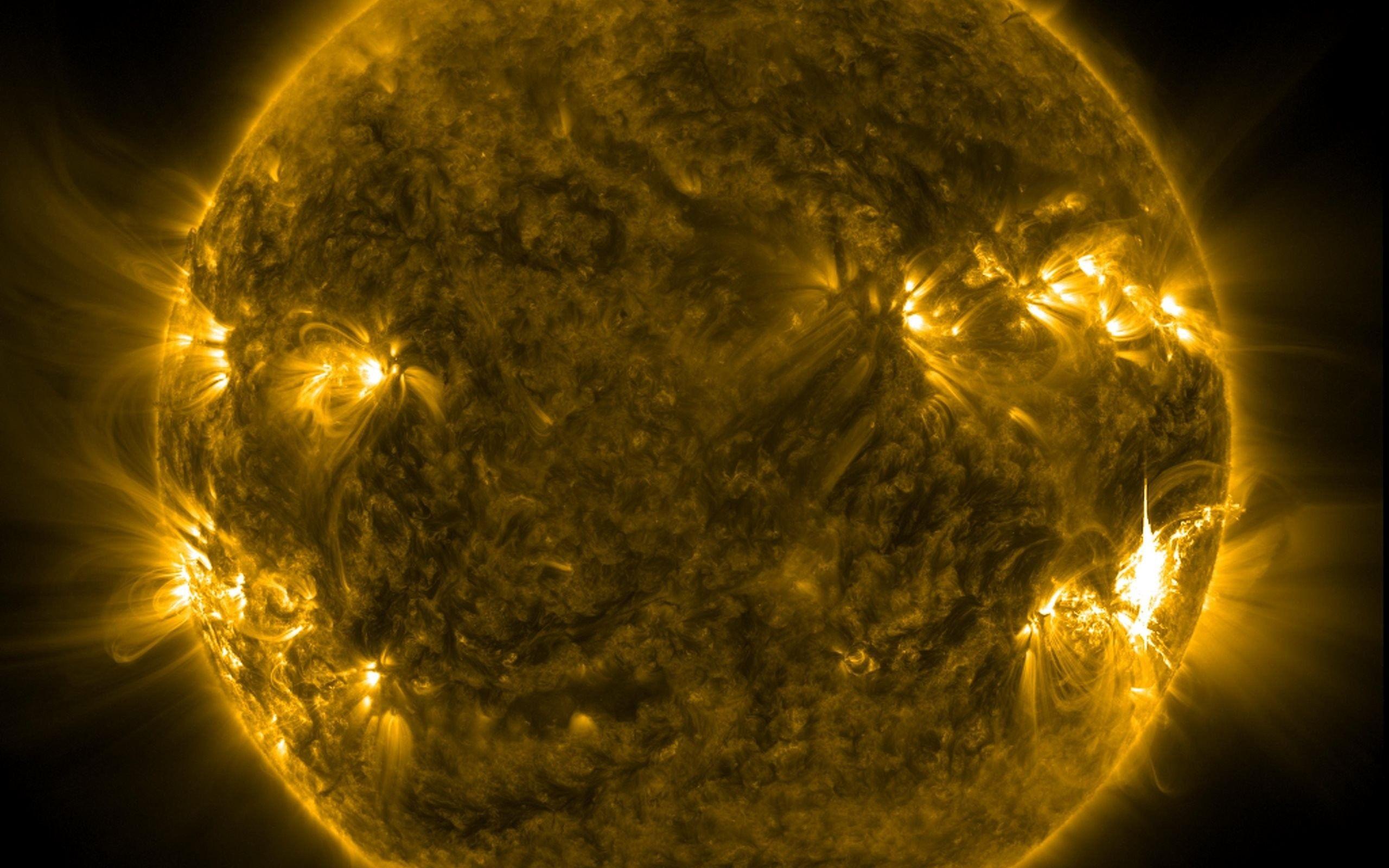Space Fire Sun Storm Solar Star Space Psychedelic Flare 2K Nature
