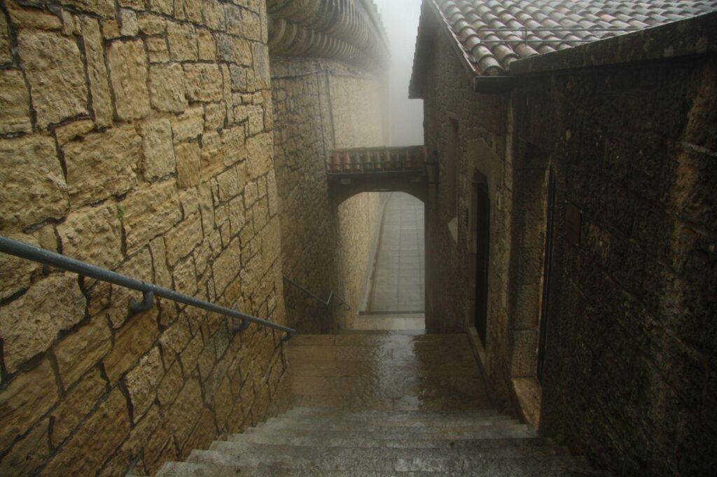 Narrow streets in San Marino, Italy wallpapers and Wallpaper