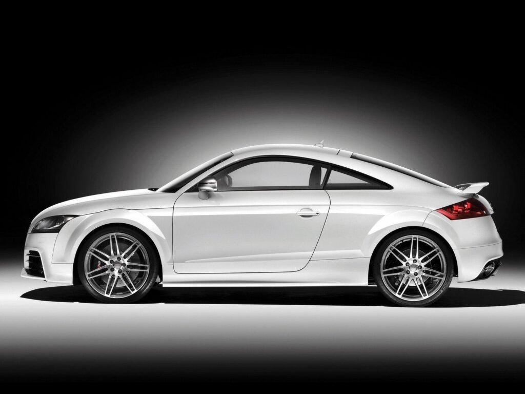 Audi TT RS side wallpapers