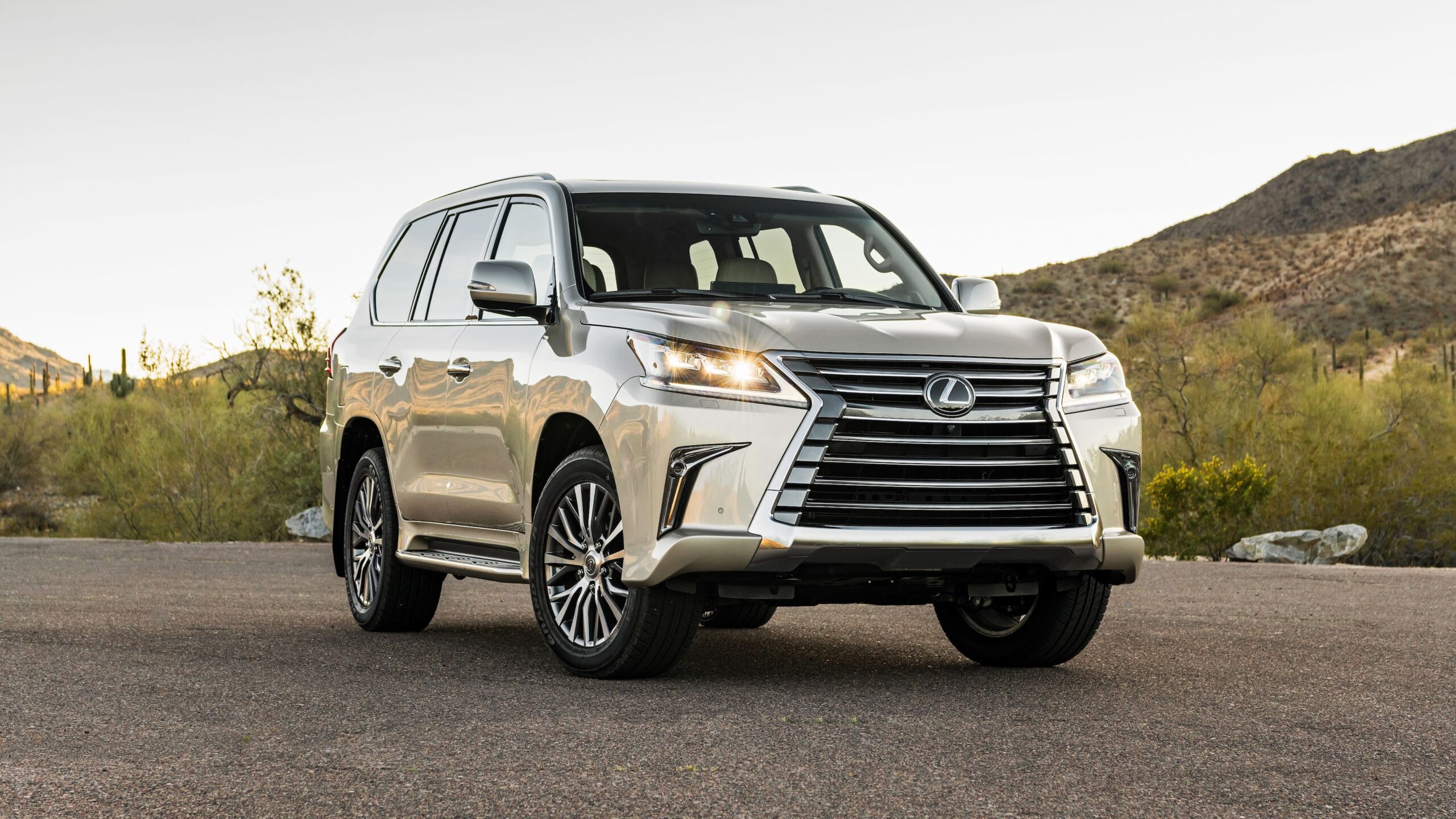 Lexus LX Two Row Wallpapers