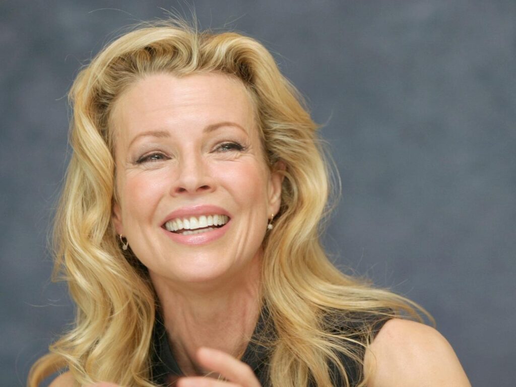 Wallpapers Of The Day Kim Basinger