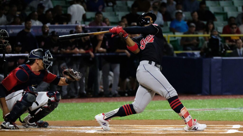 MLB wrap Francisco Lindor sends native Puerto Rico into frenzy with
