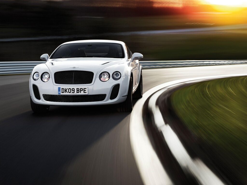 Bentley Continental GT 2K Wallpapers