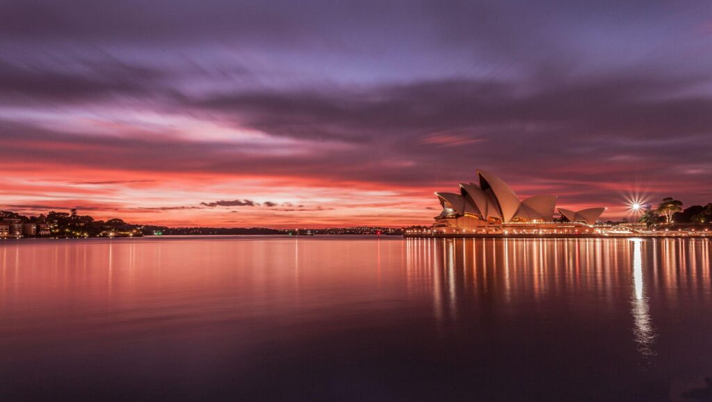 Download Wallpapers Reflection, Cloud, Horizon, Sydney, Sydney Opera