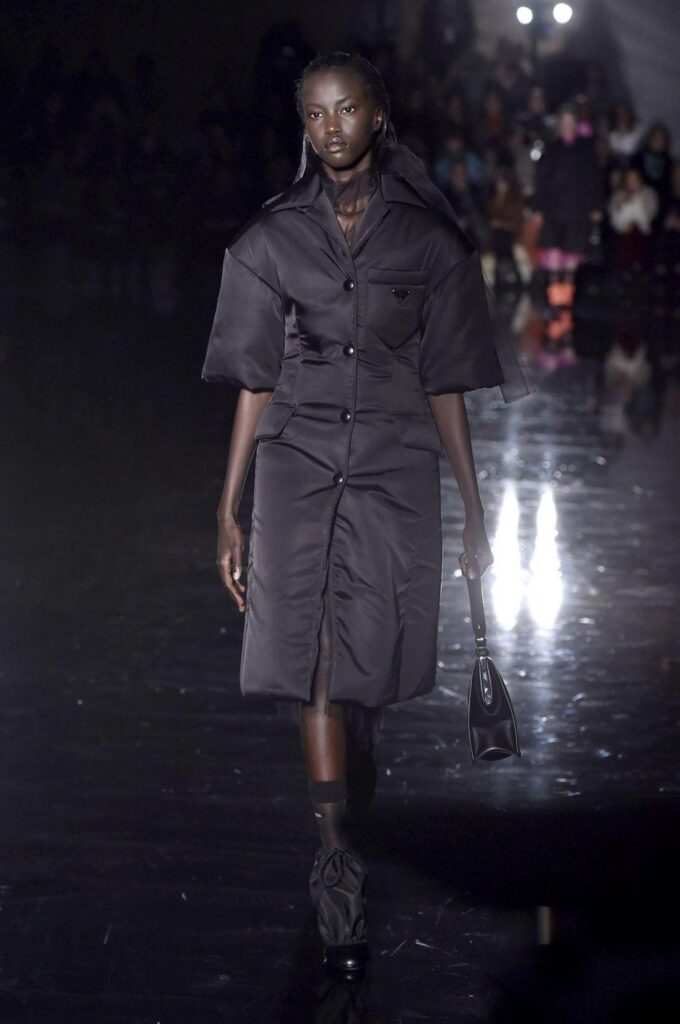 Anok Yai pourquoi ce 4K soudanais vient de marquer la Fashion