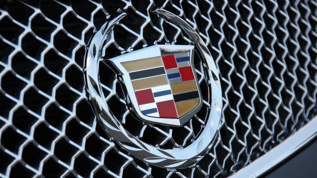 Cadillac Logo Desk 4K Wallpapers  – PickyWallpapers