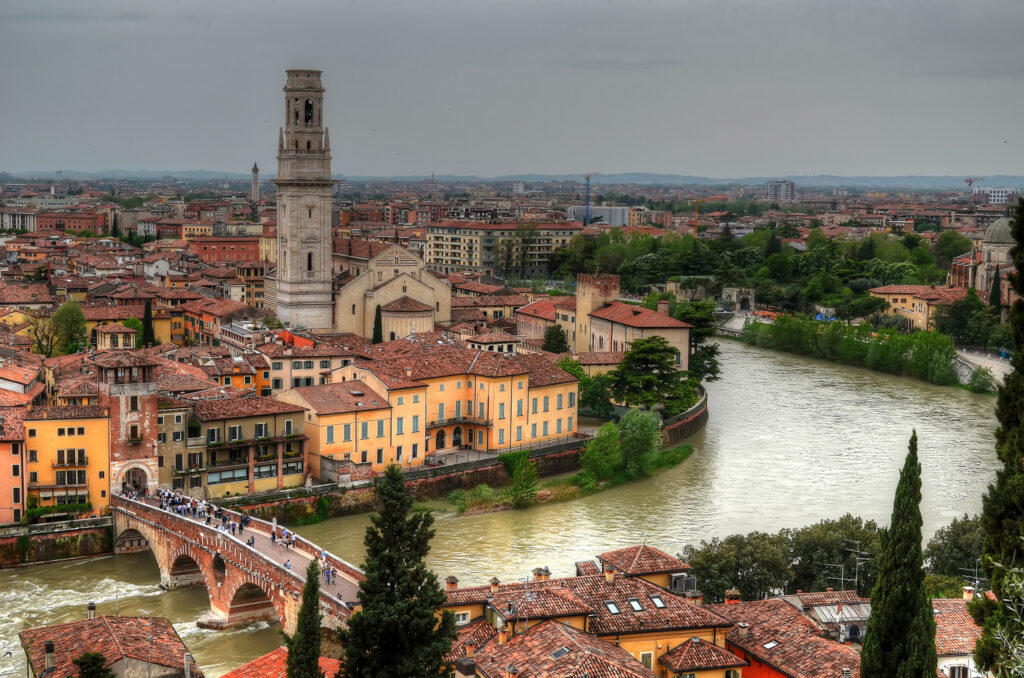 Verona, Italy 2K Wallpapers
