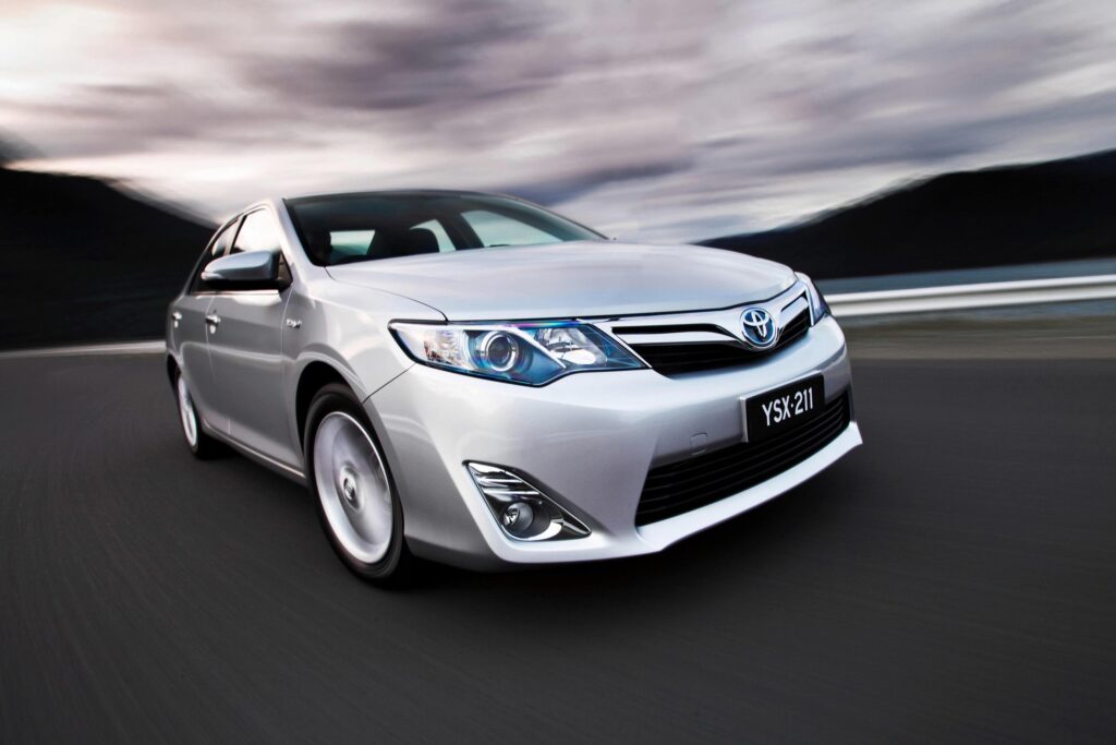 Amazing Toyota Camry Hybrid Wallpapers