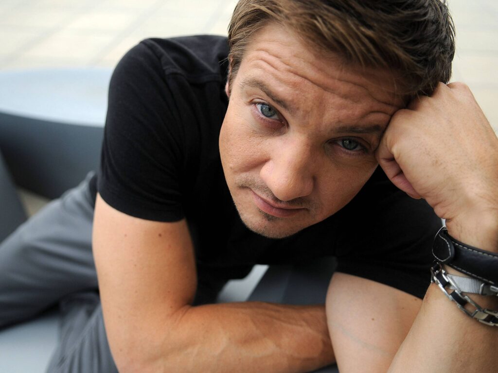Beloved Jeremy Renner wallpapers and Wallpaper