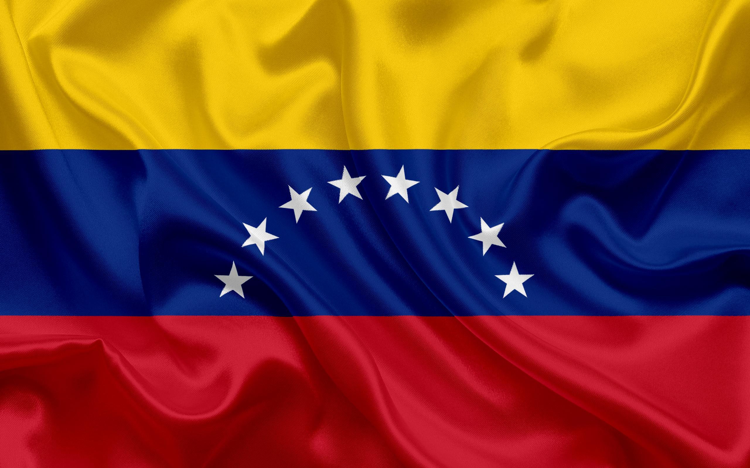 Download wallpapers Venezuelan flag, Venezuela, national flag, silk