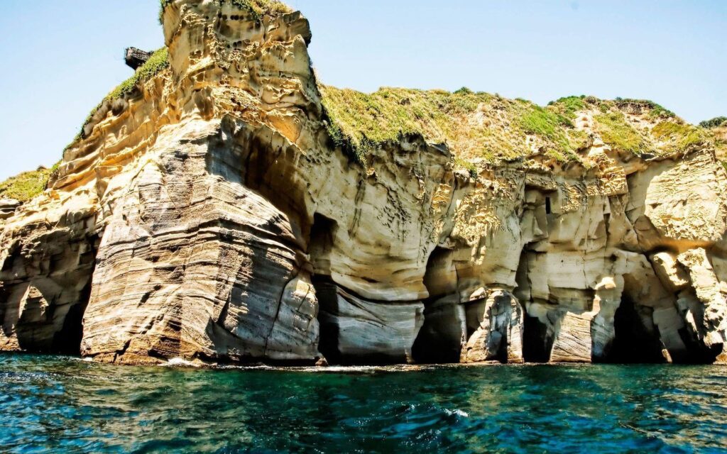 Caves In Naples Italy Wallpapers