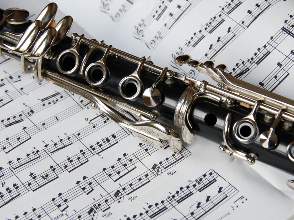 Melody malady Clarinet player develops ‘saxophone lung’ from