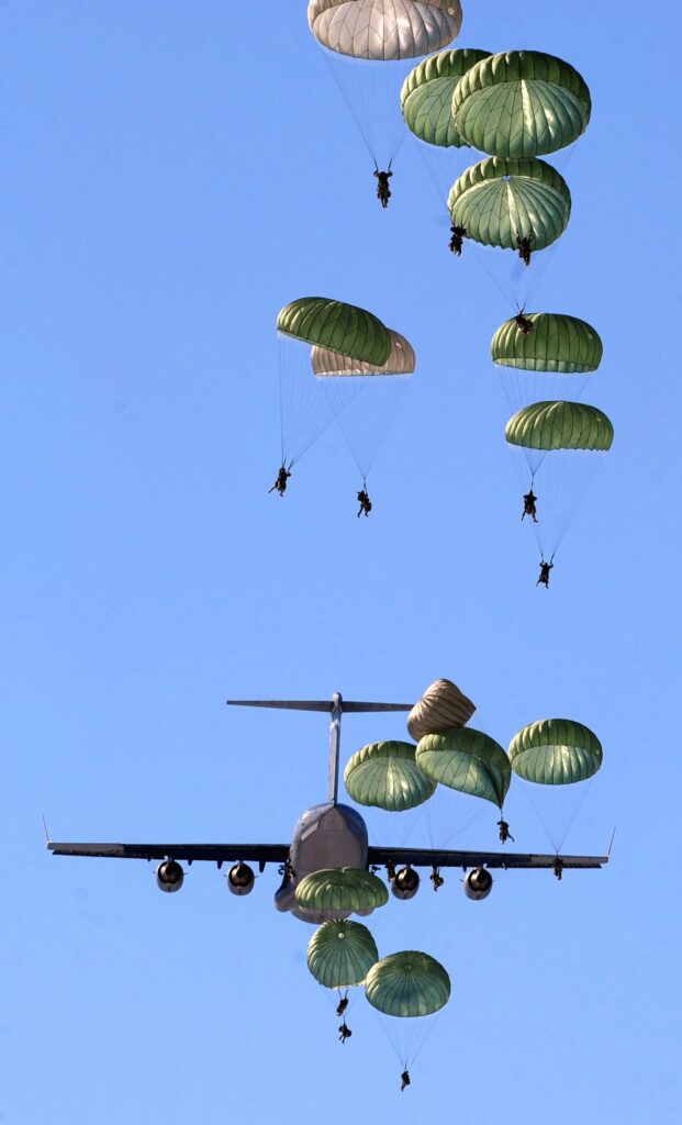 Great Parachuting Photos