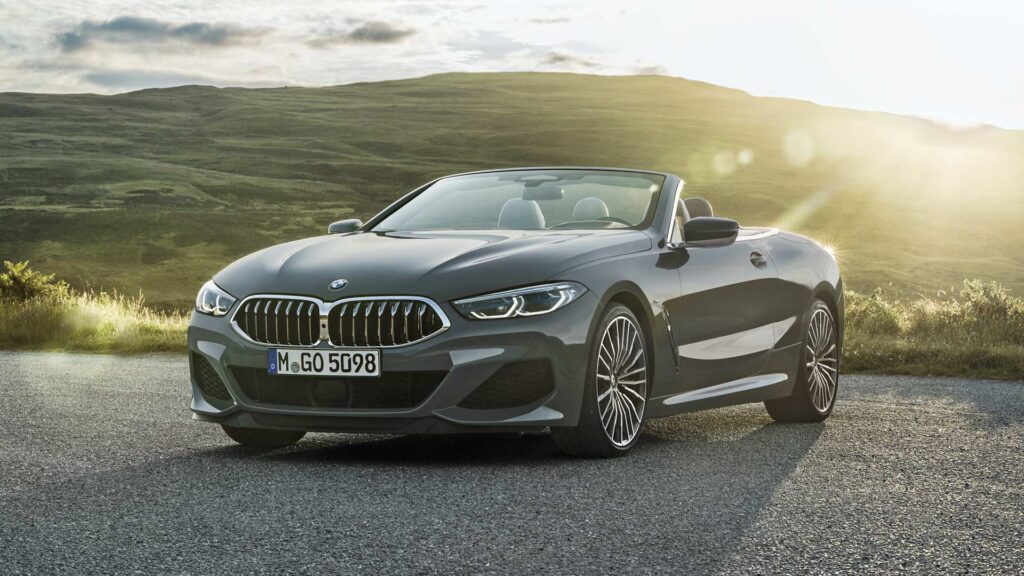 New BMW Series drops top, adds neck warmers
