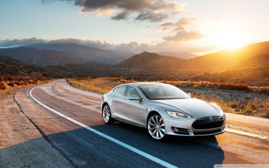 Tesla Model S in Silver, Desert Road ❤ K 2K Desk 4K Wallpapers for