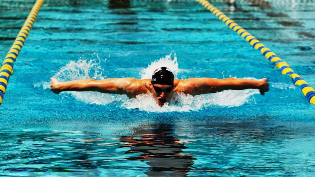 Swimming Wallpapers 2K Backgrounds, Wallpaper, Pics, Photos Free