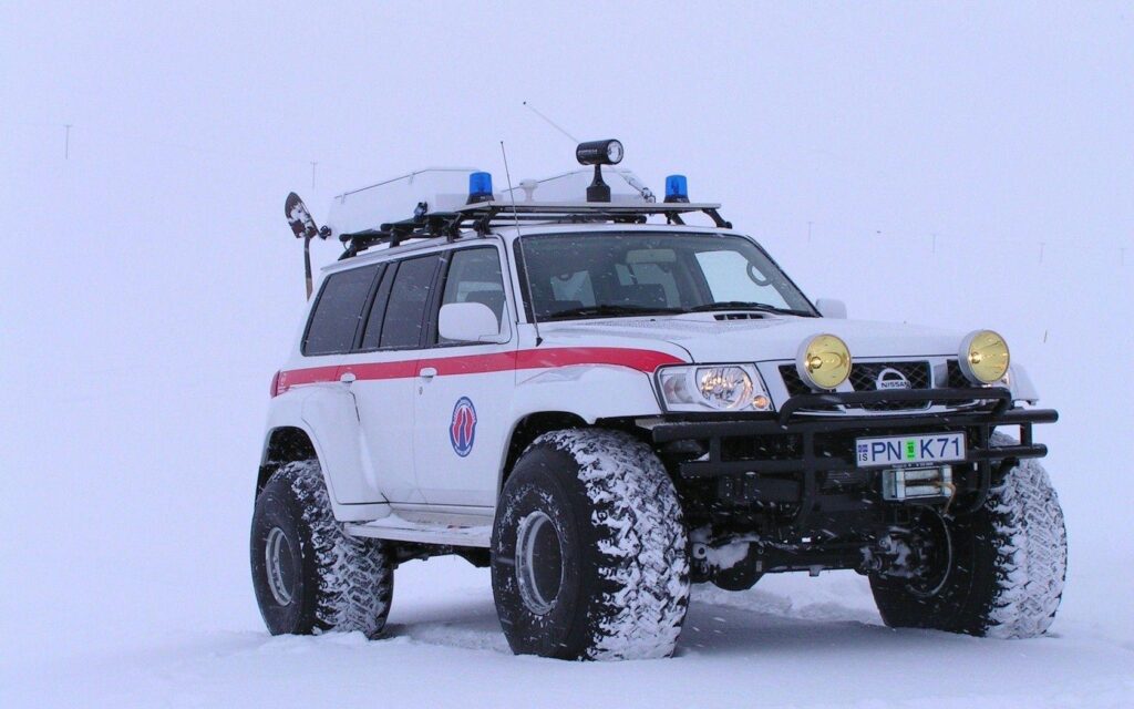 Nissan patrol arctic truck cars snow wallpapers