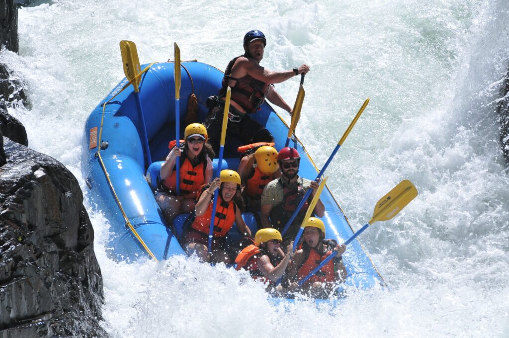RAFTING river water boat sailing extreme wallpapers