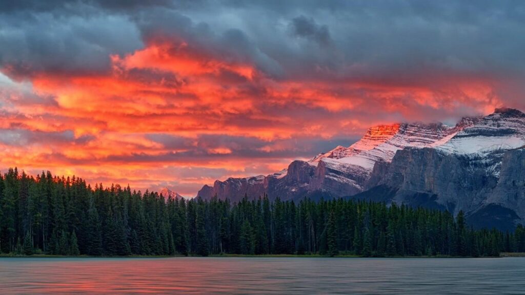 Mount Rundle Canadian Rockies wallpapers