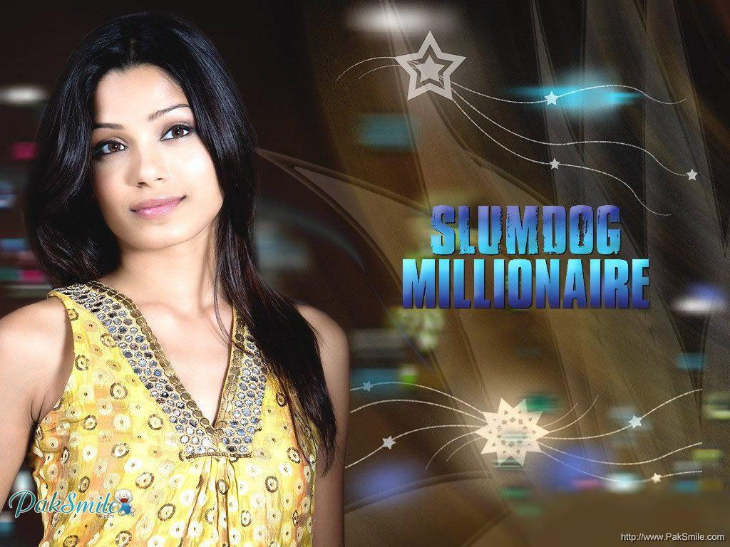 Slumdog Millionaire Desk 4K Wallpapers