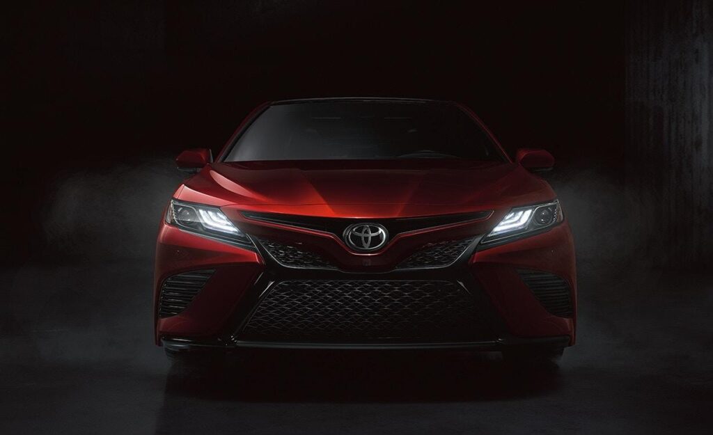 Toyota Camry red color front 2K wide wallpapers