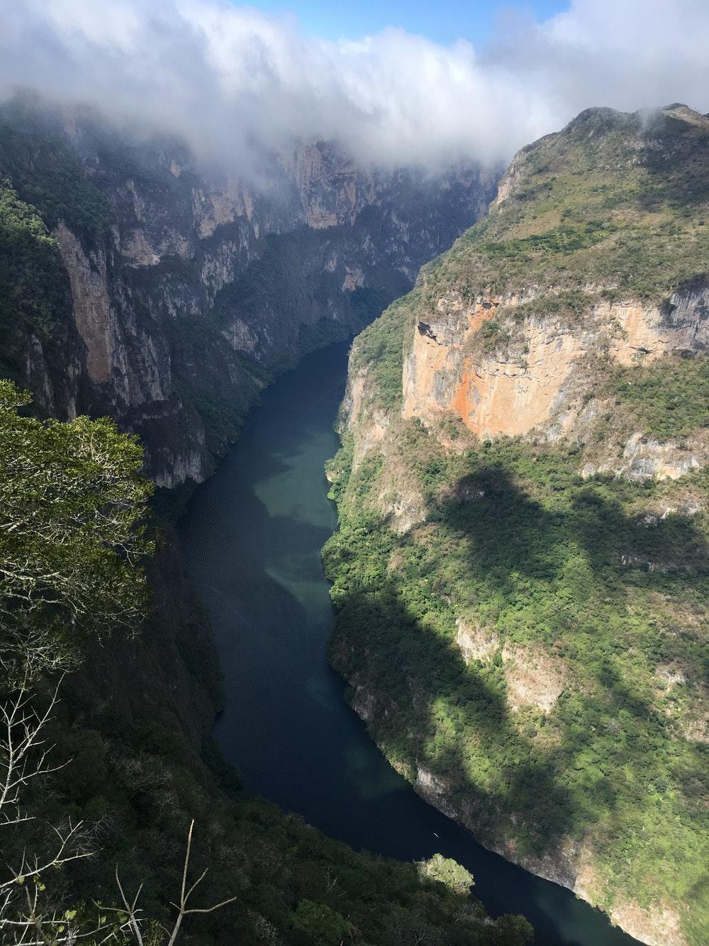 Sumidero Canyon photo by Marian Riquelme