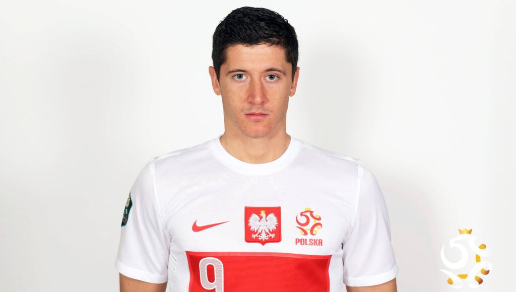 Robert Lewandowski Wallpapers Wallpaper Photos Pictures Backgrounds