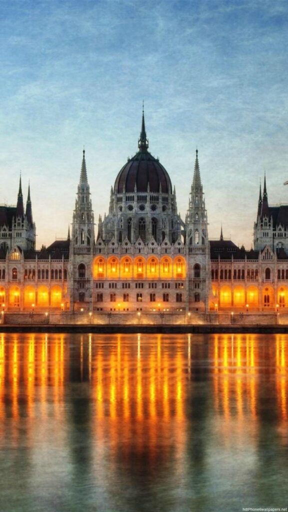Budapest parliament iPhone wallpapers 2K and P Plus Wallpapers