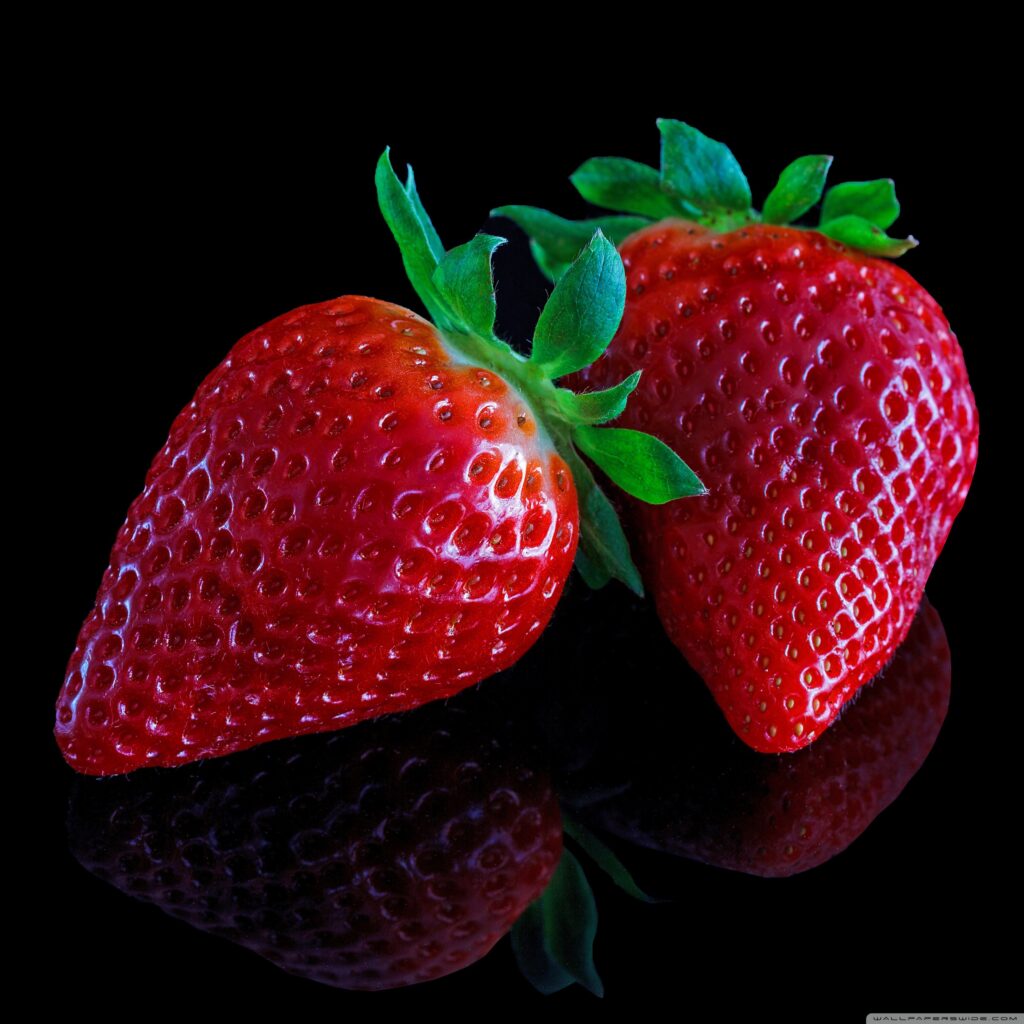 Strawberries On Black Backgrounds ❤ K 2K Desk 4K Wallpapers for K