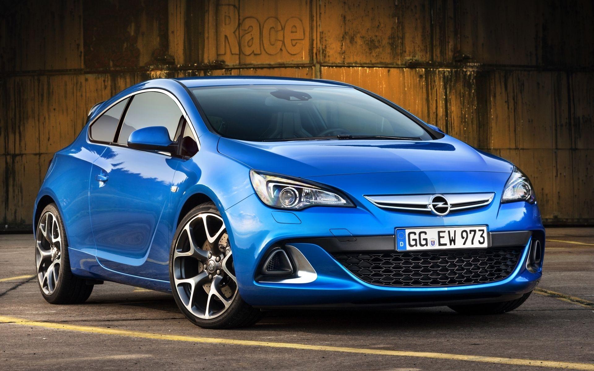 Opel Astra 2K Wallpapers