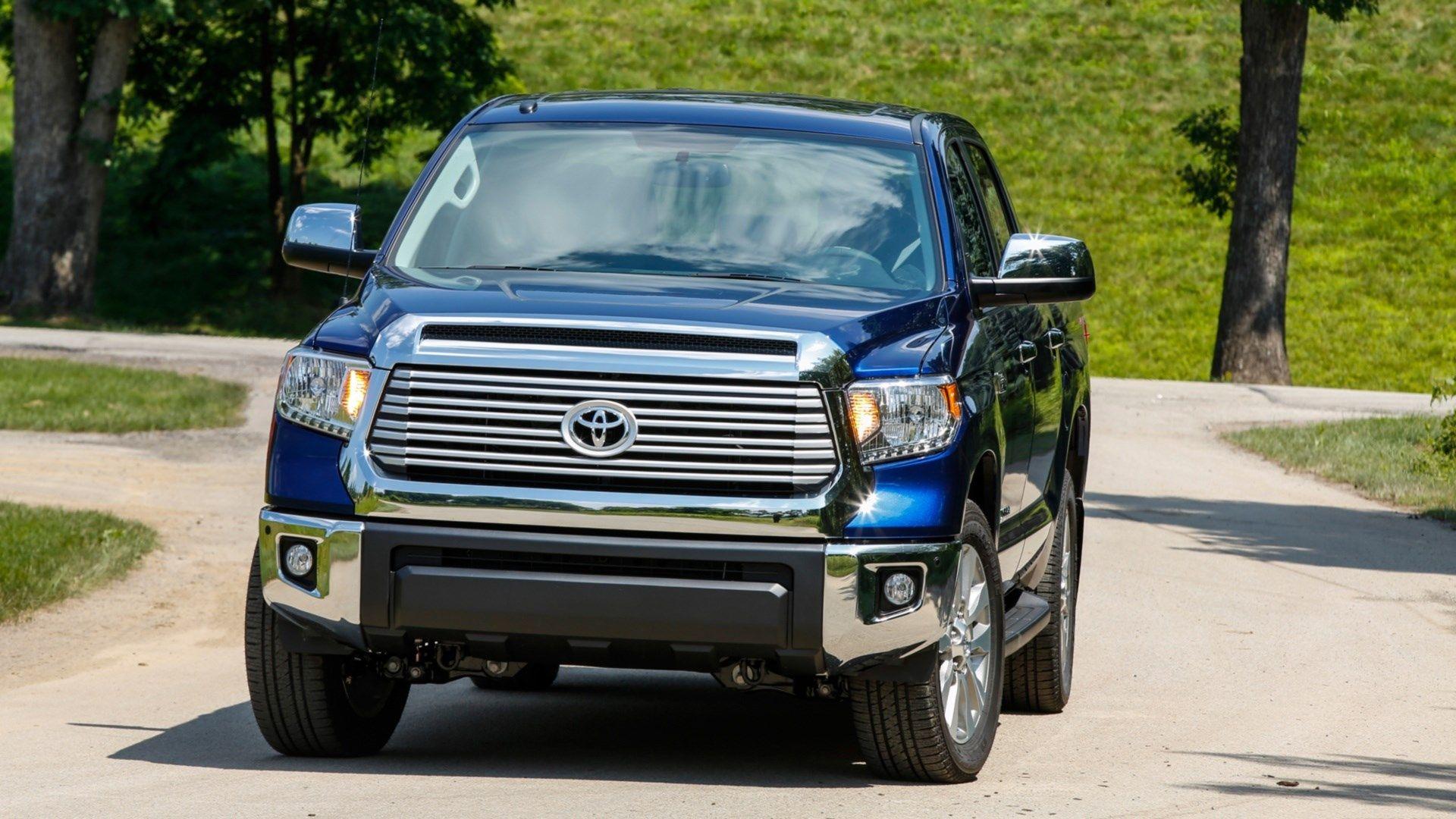Free high resolution wallpapers toyota tundra