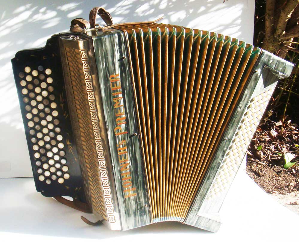 Gumshoe Arcana Hohner chromatic button accordions