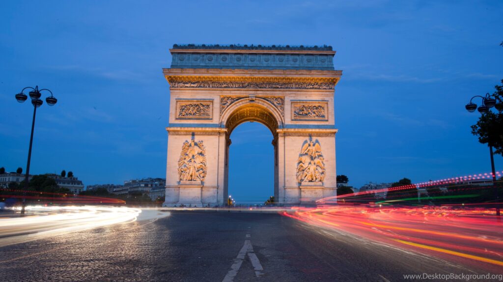 Arc De Triomphe From Paris At Twilight Wallpapers Desk 4K Backgrounds