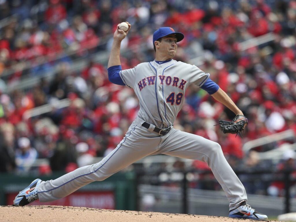 Mets’ Jacob deGrom finds way through difficult sixth inning ‘He