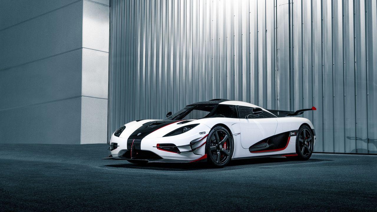 Download wallpapers koenigsegg, one, side view hd, hdv, p