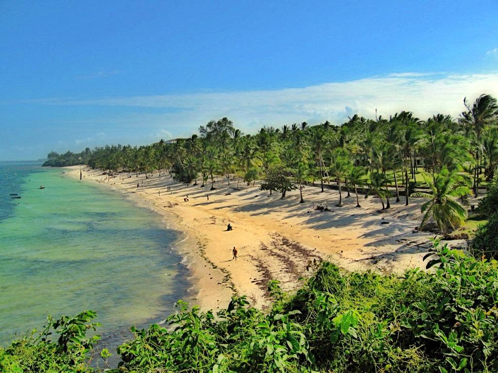 Gunfire shooting at Ivory Coast beach