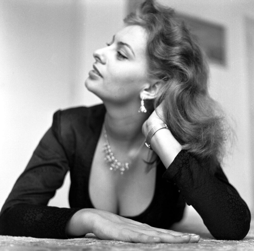 Sophia Loren photo of pics, wallpapers