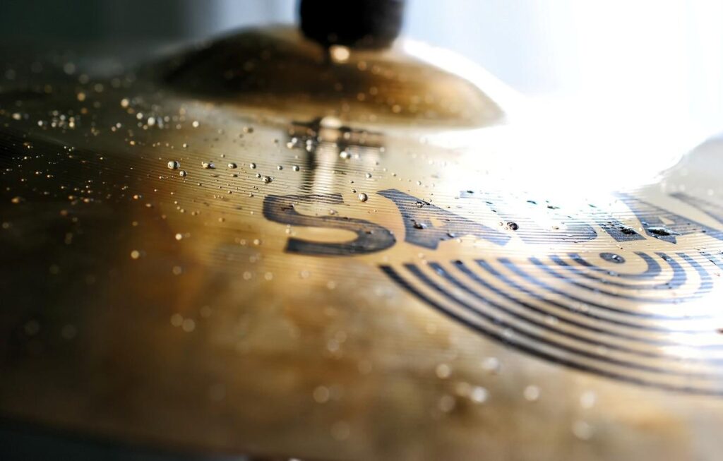 Wallpapers rain, sound, cymbal Wallpaper for desktop, section музыка