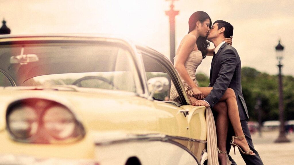 Very Hot Kissing Wallpapers HD