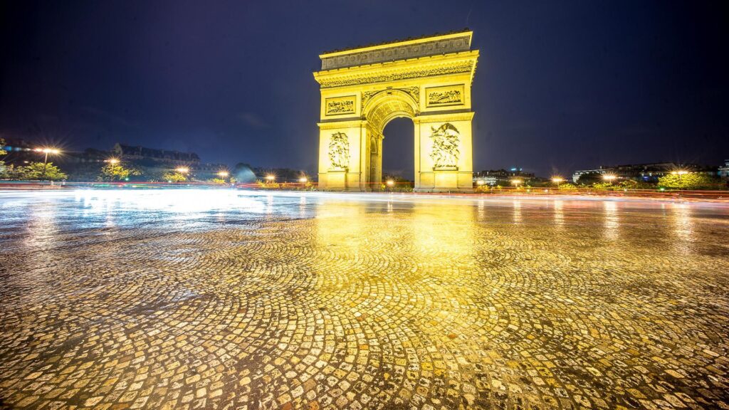 Paris Arc de Triomphe Night Timelapse 2K wallpapers