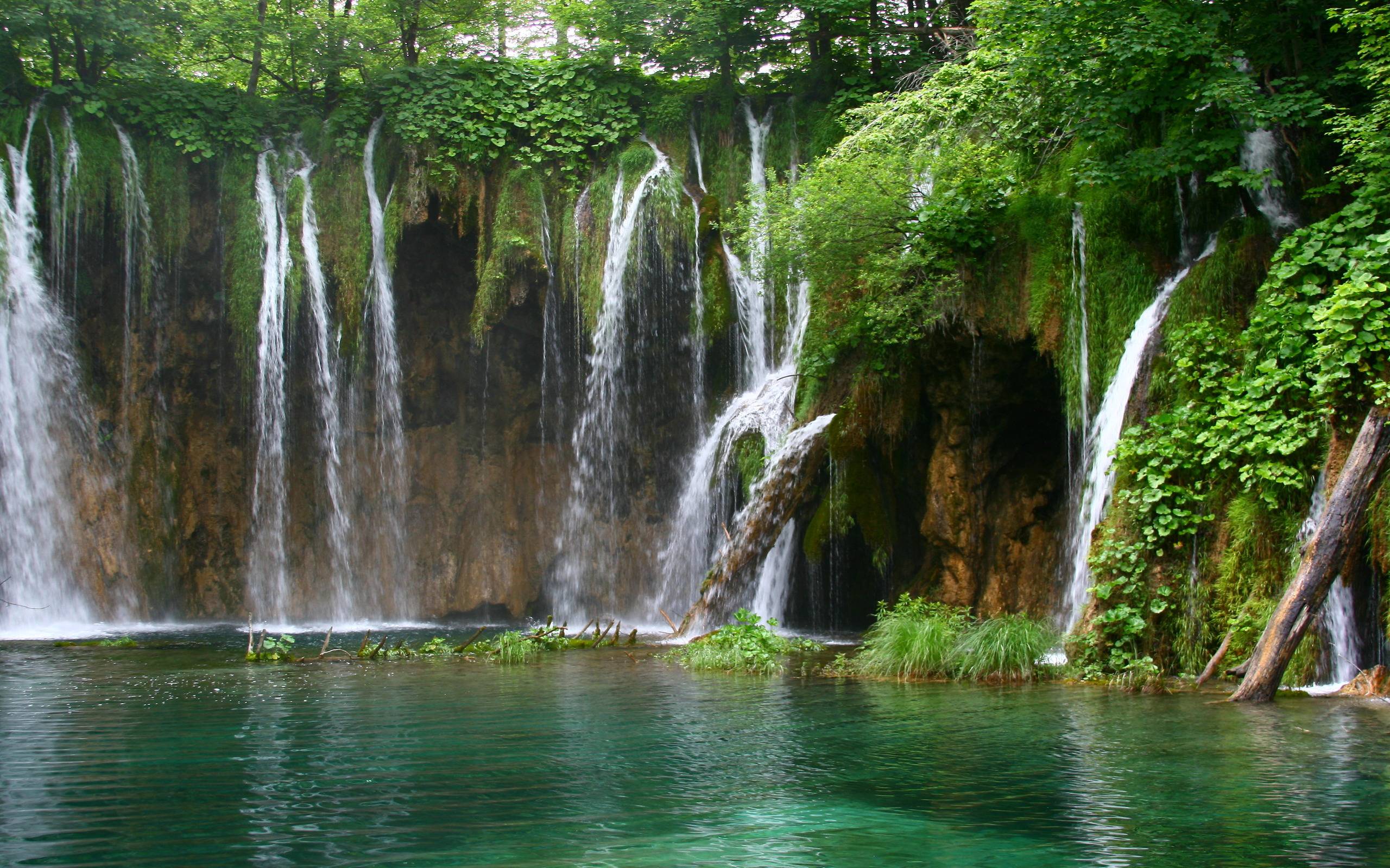 Download Beautiful Waterfalls Wallpapers For Nokia C
