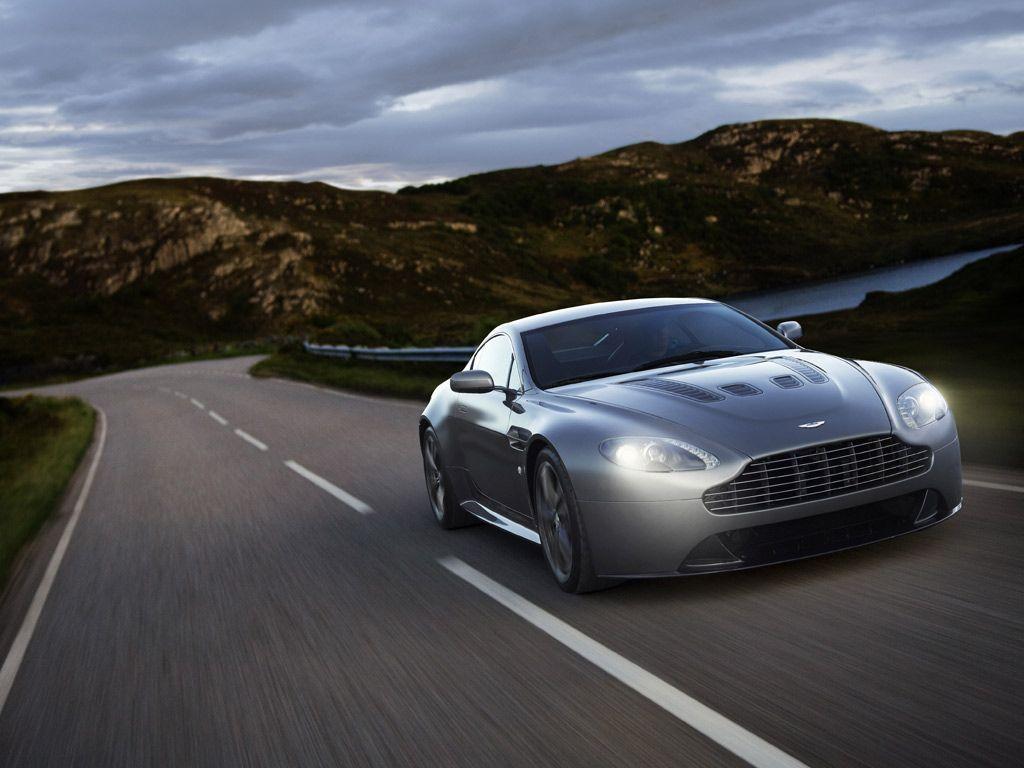 Cars Aston Martin V Vantage, picture nr