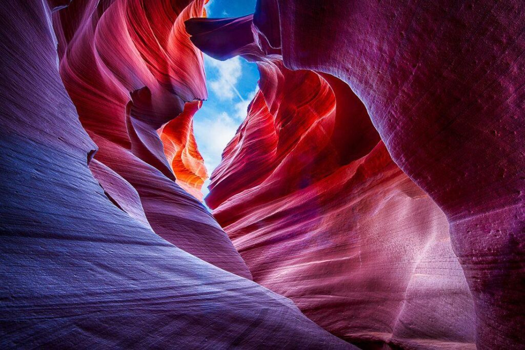 Antelope canyon, layers ahead by alierturk