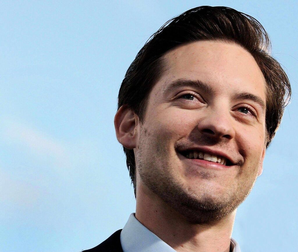Tobey Maguire  Wallpaper 2K Wallpapers
