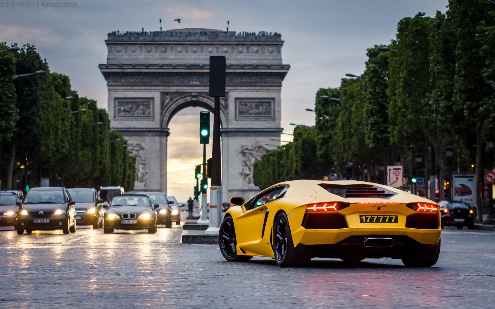 Arc De Triomphe Lamborghini Car Wallpapers
