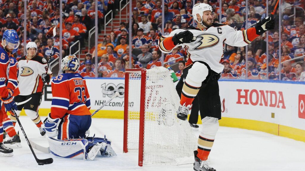 Ryan Getzlaf was spectacular for the Ducks in Game
