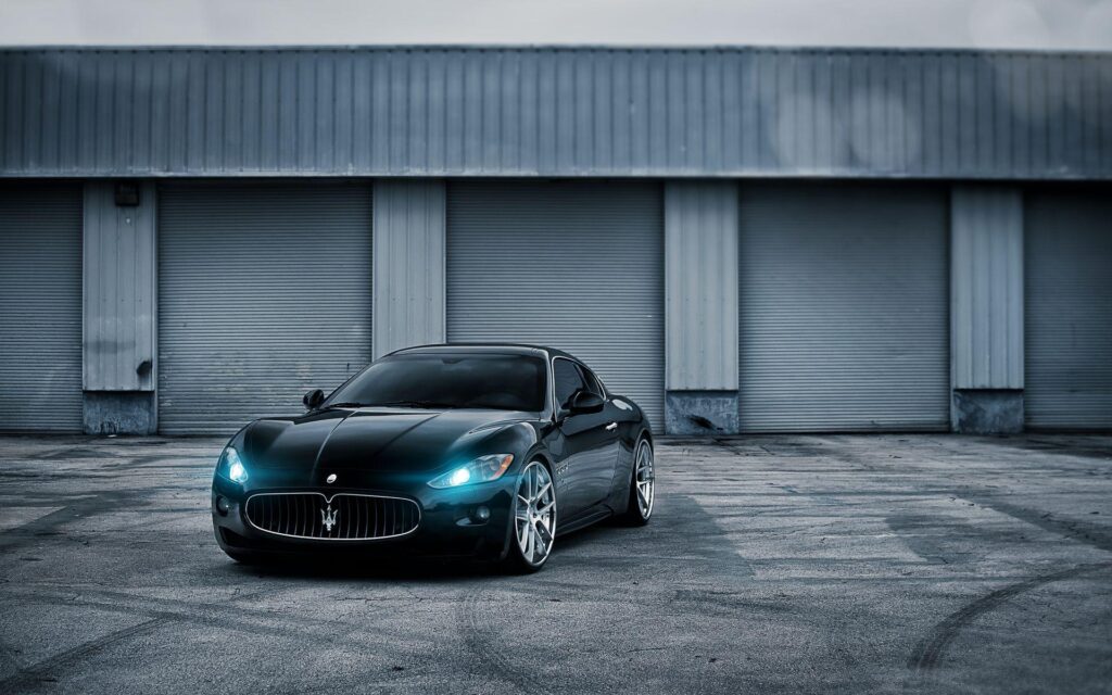 Wide 2K Maserati Wallpapers