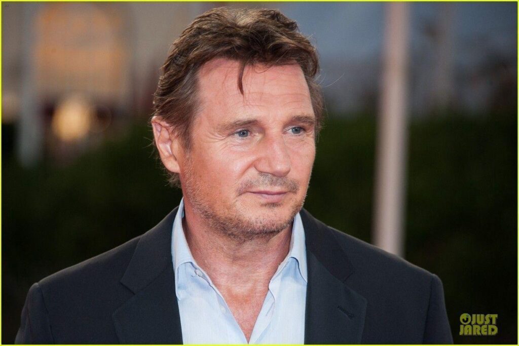 Liam Neeson 2K Desk 4K Wallpapers