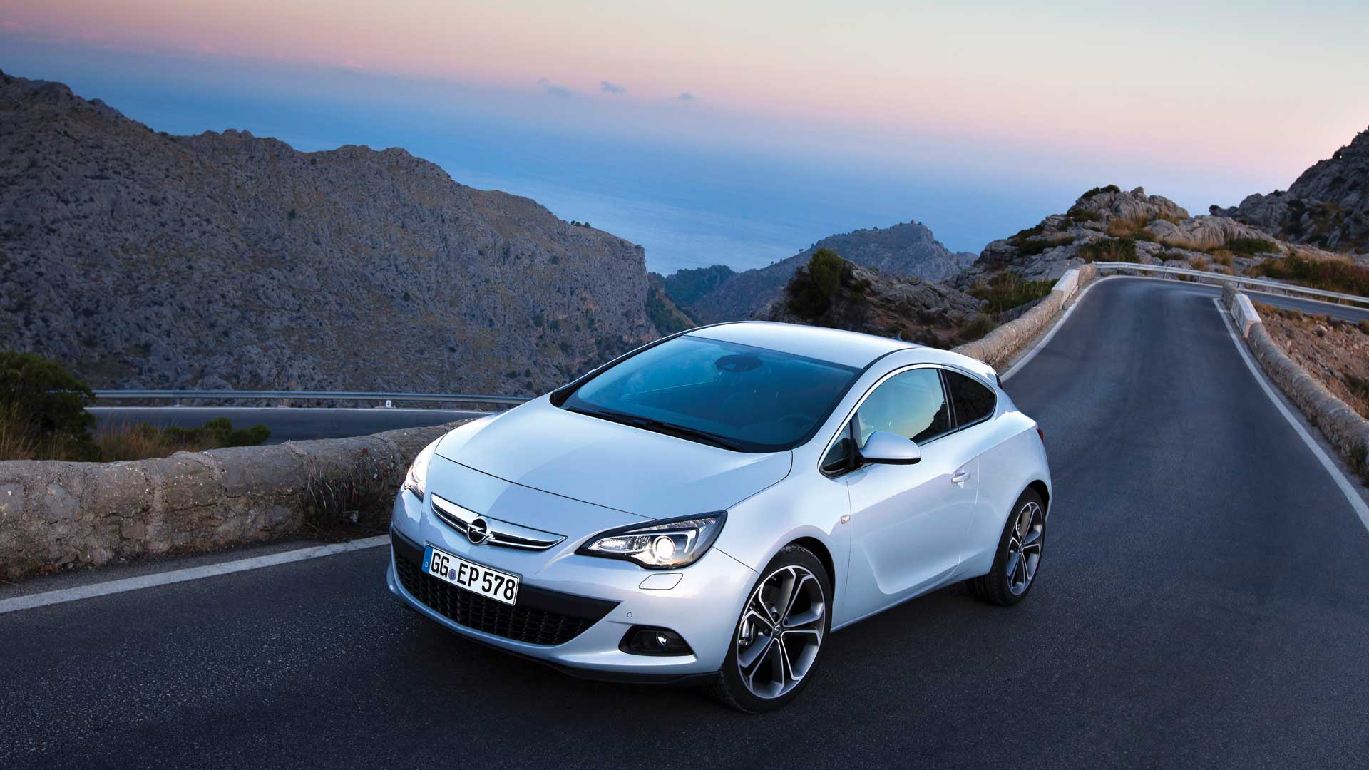 Opel Cars Wallpapers